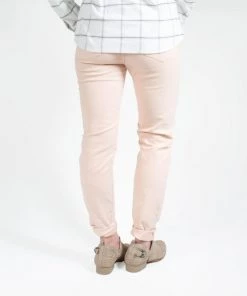 Mountain Khakis Women's Canyon Cord Skinny Pant | Slim Fit / Pink Champagne