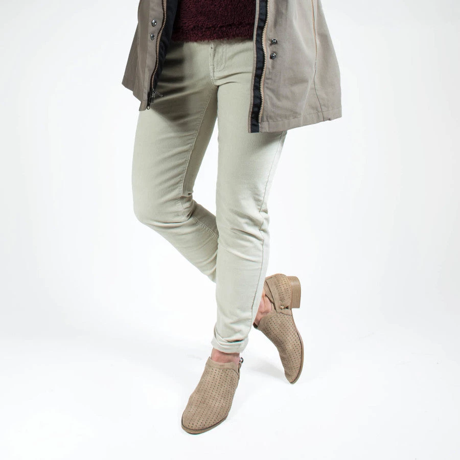 Mountain Khakis Sale Women's Canyon Cord Skinny Pant | Slim Fit / Lunar 6 Mountain Khakis Sale Women's Canyon Cord Skinny Pant | Slim Fit / Lunar