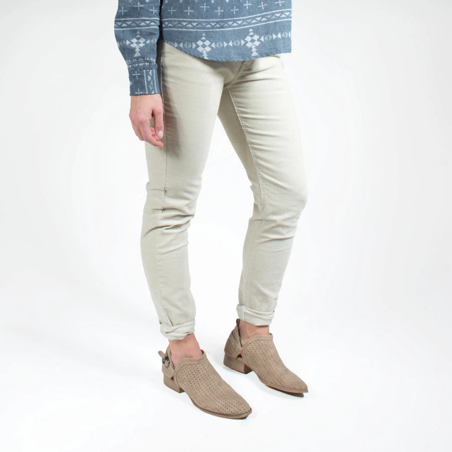 Mountain Khakis Sale Women's Canyon Cord Skinny Pant | Slim Fit / Lunar 9 Mountain Khakis Sale Women's Canyon Cord Skinny Pant | Slim Fit / Lunar