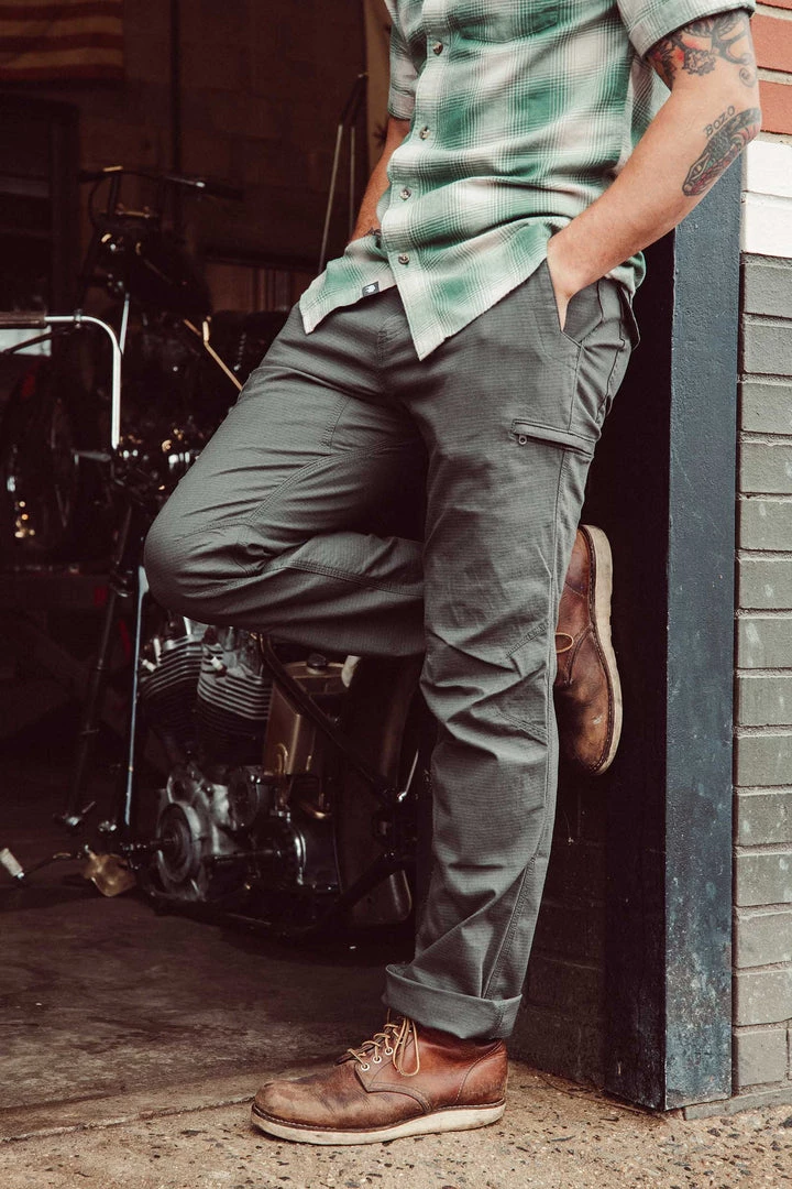 Mountain Khakis Pants Men's Flint Utility Pant