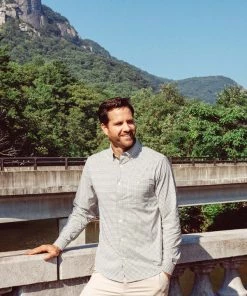 Mountain Khakis Men's Glacier Long Sleeve Shirt