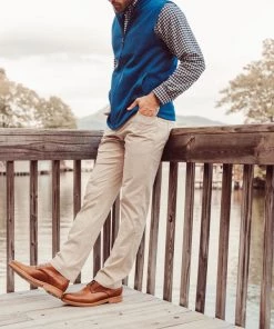 Mountain Khakis Men's Larimer Pant | Slim Fit / Retro Khaki