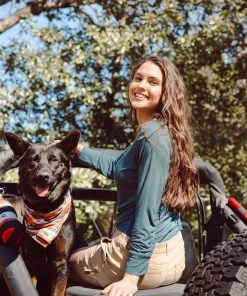 Mountain Khakis Women's Lake Henley