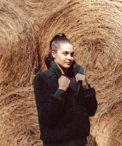 Mountain Khakis OUTERWEAR Women's Valor Jacket