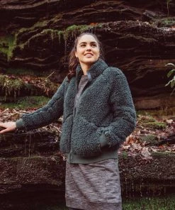 Mountain Khakis OUTERWEAR Women's Valor Jacket